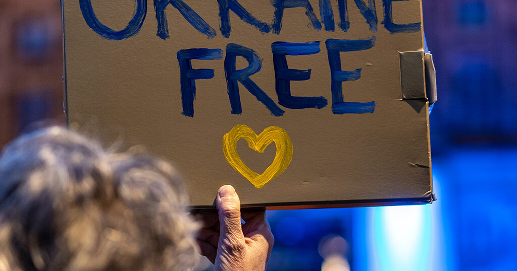 A big rally in Paris in support of Philantrop